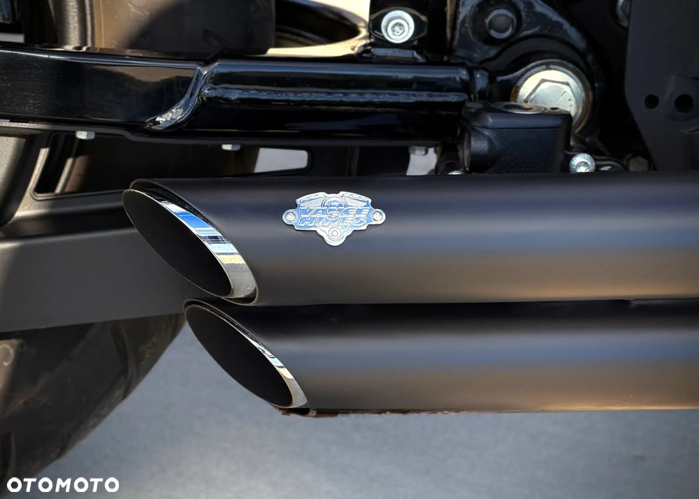 Harley-Davidson Sportster Iron 1200 - 34
