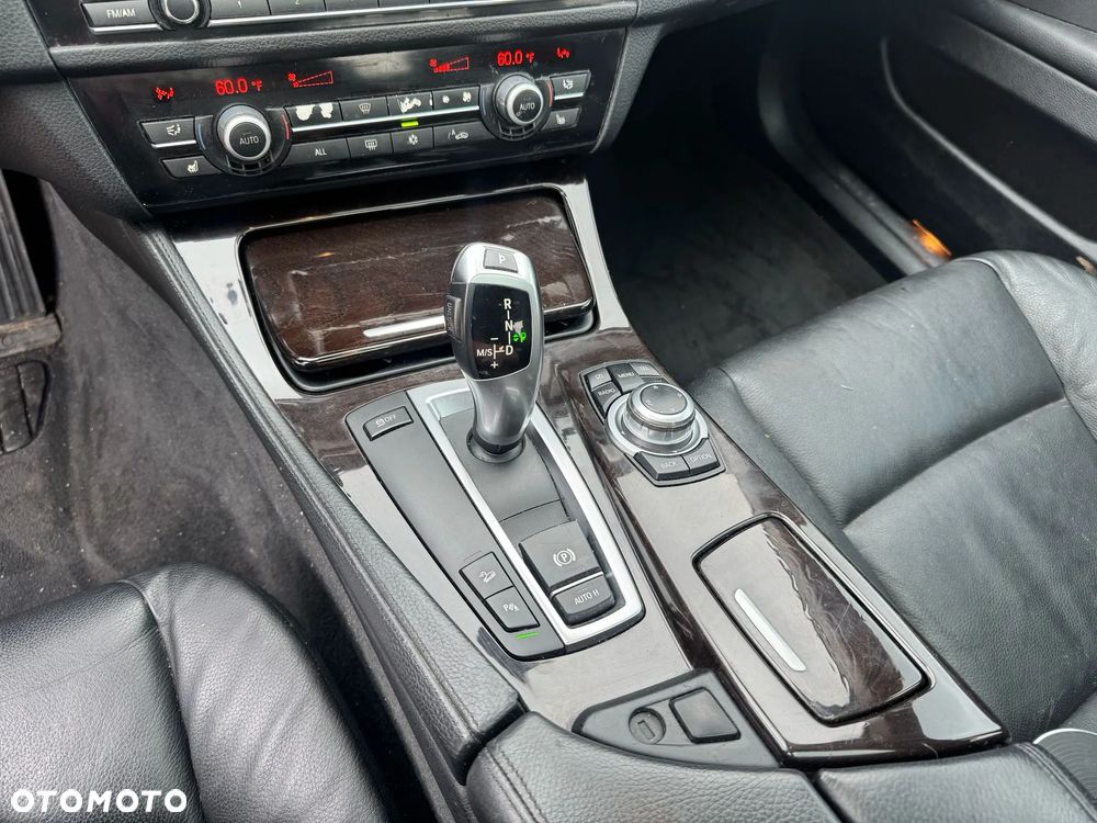 BMW Seria 5 535i - 17