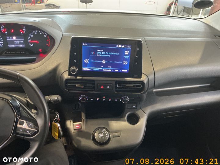 Peugeot Partner - 8