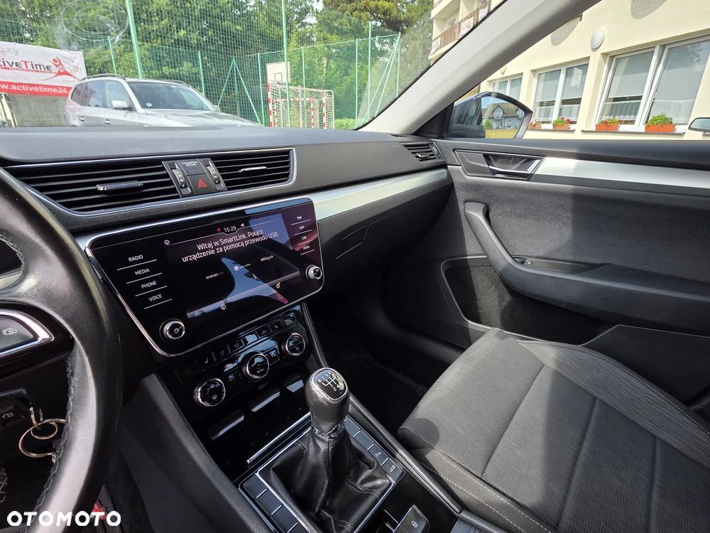 Skoda Superb 1.5 TSI ACT Ambition - 19