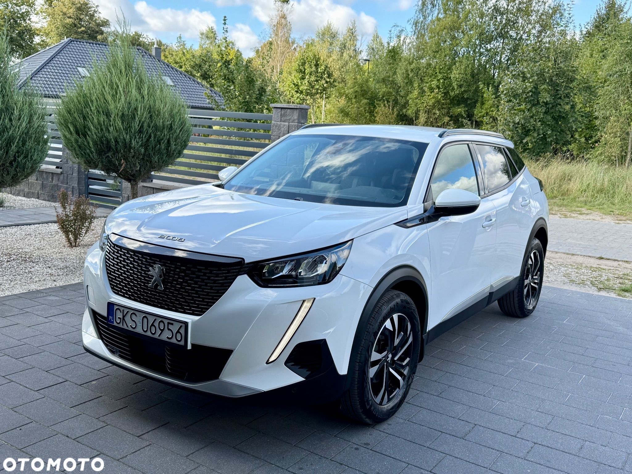 Peugeot 2008 1.5 BlueHDi Allure - 1
