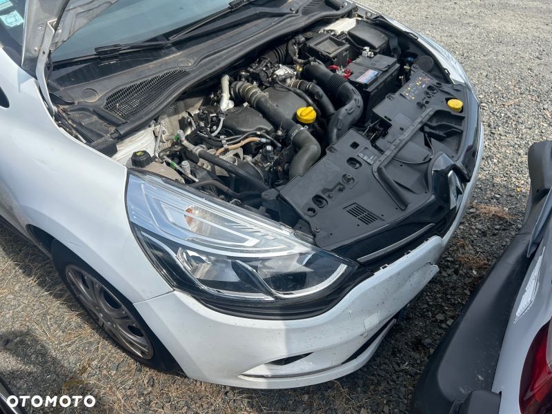 Renault Clio - 7