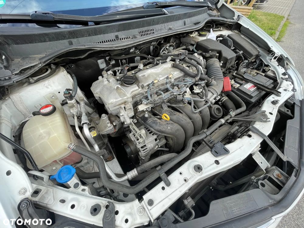 Toyota Auris 1.6 Valvematic Comfort - 32