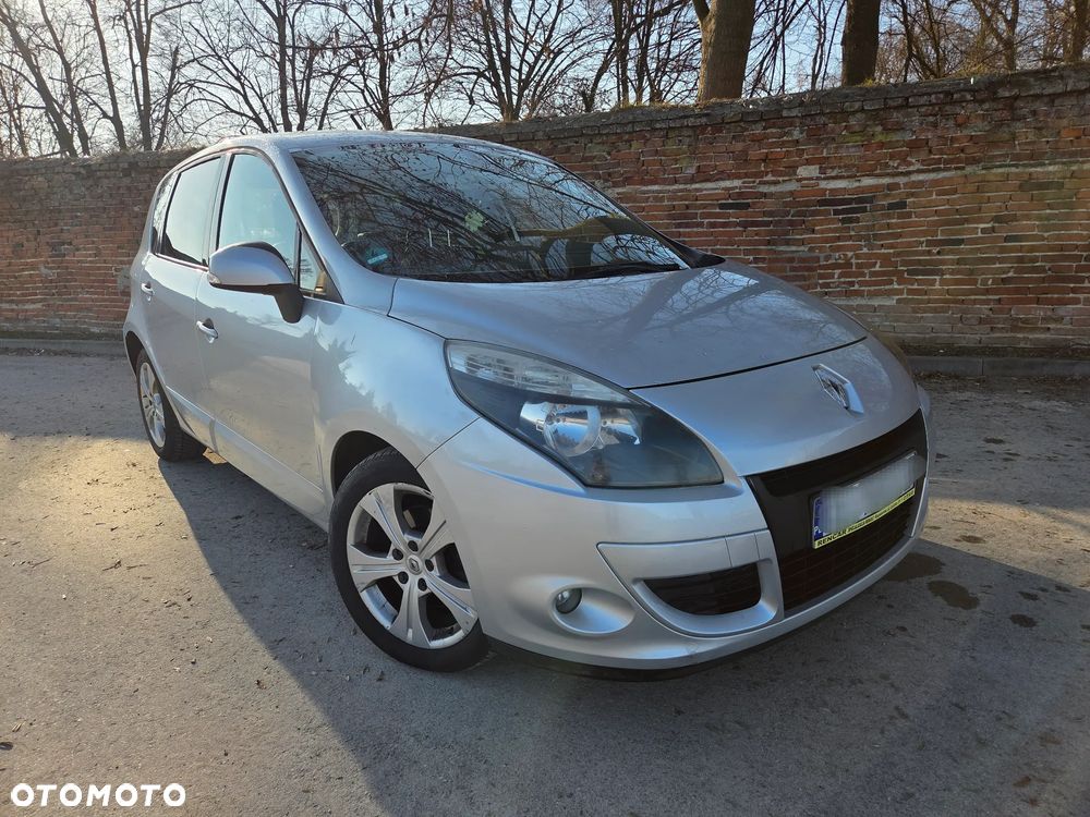 Renault Scenic dCi 130 FAP Bose Edition - 6