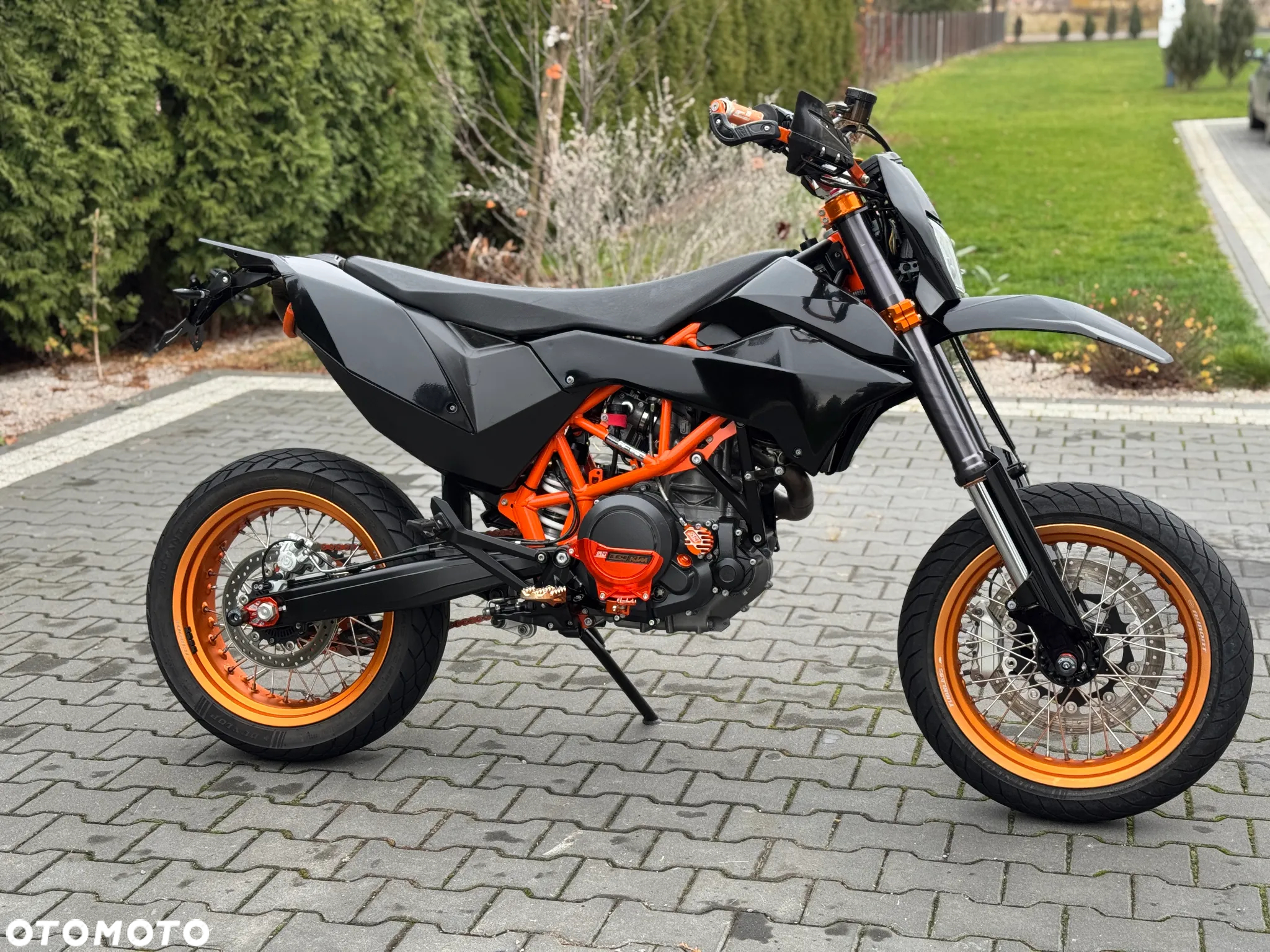 KTM SMC - 5