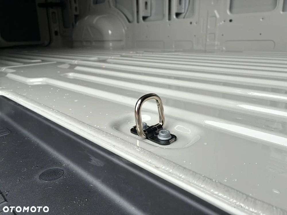 Volkswagen Crafter 35 Furgon L4H3, 2.0TDI 140KM, 4490mm, Wysoki dach - 37