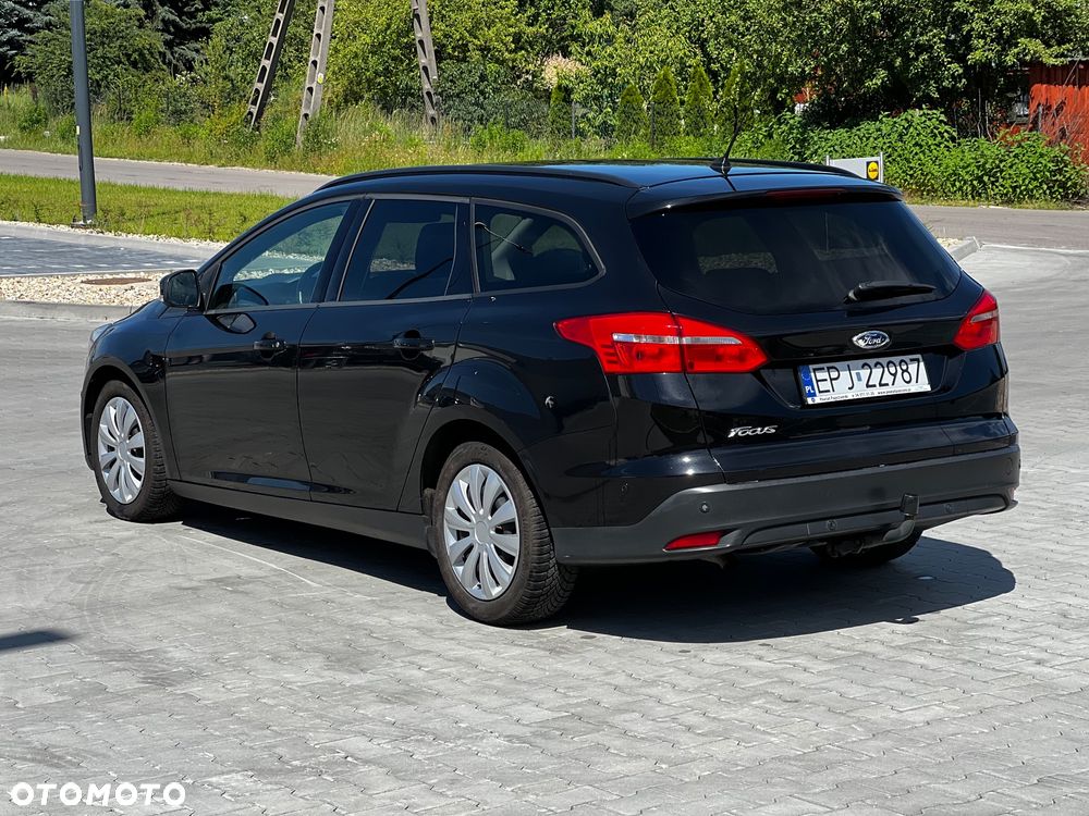 Ford Focus 1.5 TDCi Trend - 4