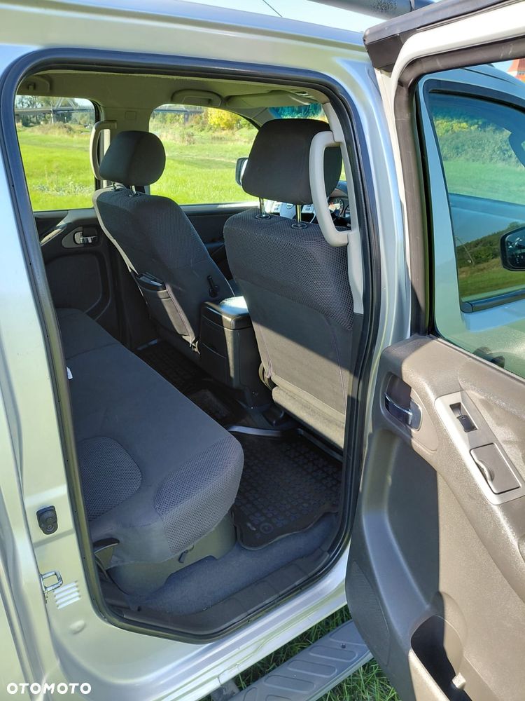 Nissan Navara - 10