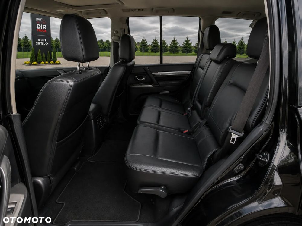 Mitsubishi Pajero 3.2 DID Instyle - 12