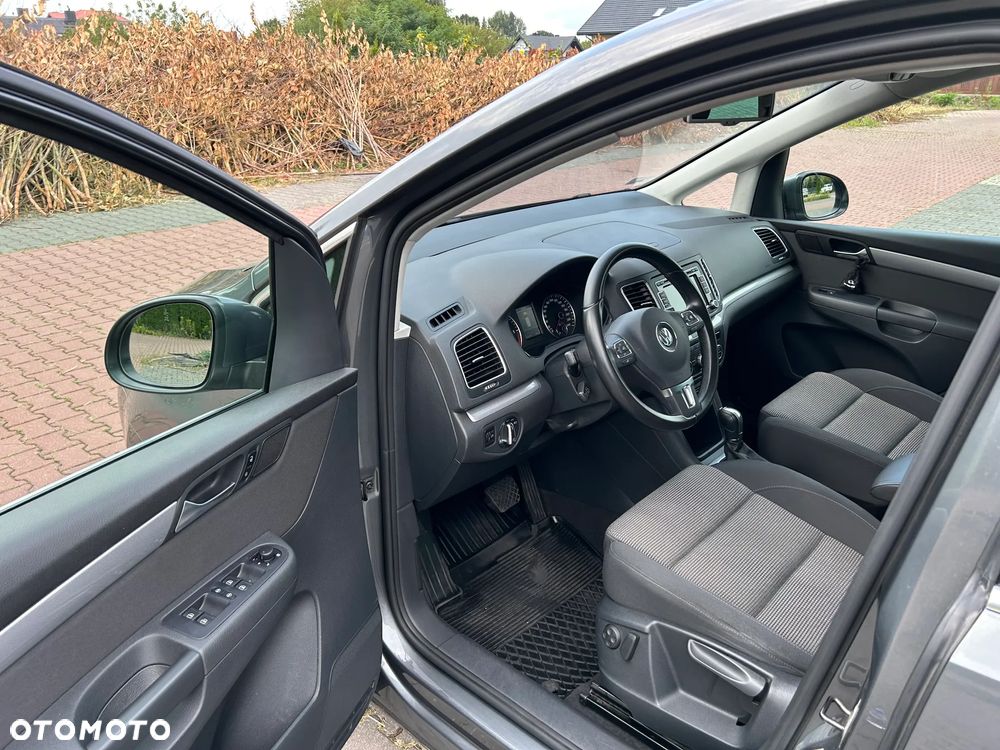 Volkswagen Sharan 2.0 TDI Comfortline DSG - 7