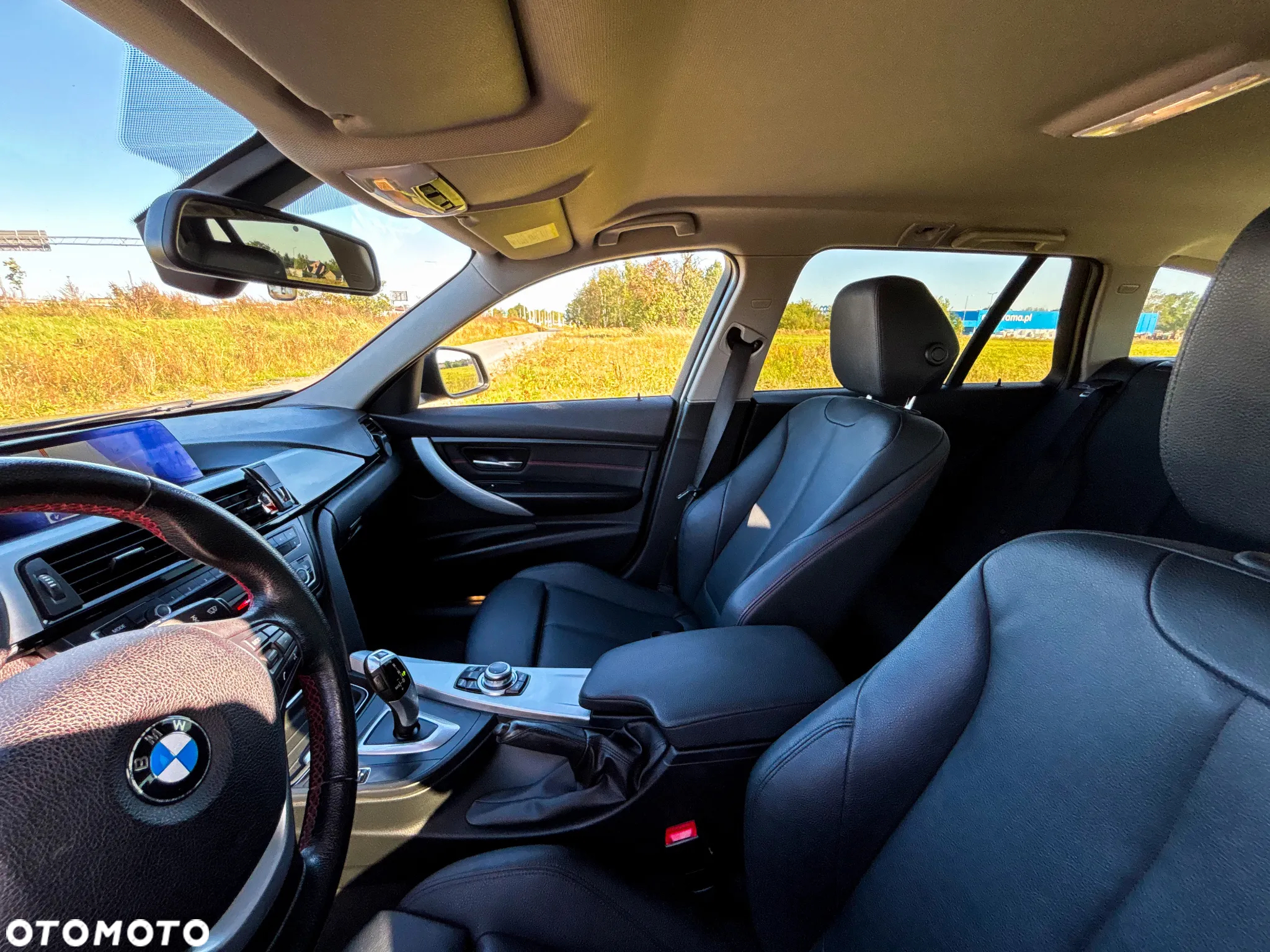 BMW Seria 3 318d Touring Sport Line - 21