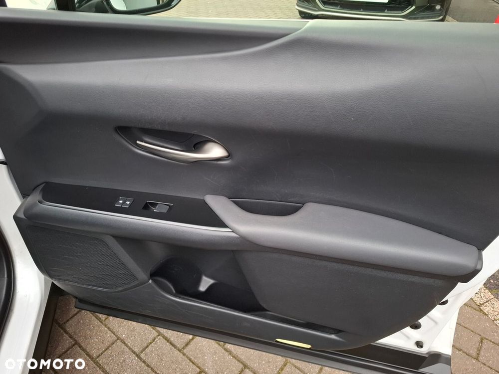 Lexus UX 200 Optimum 2WD - 21