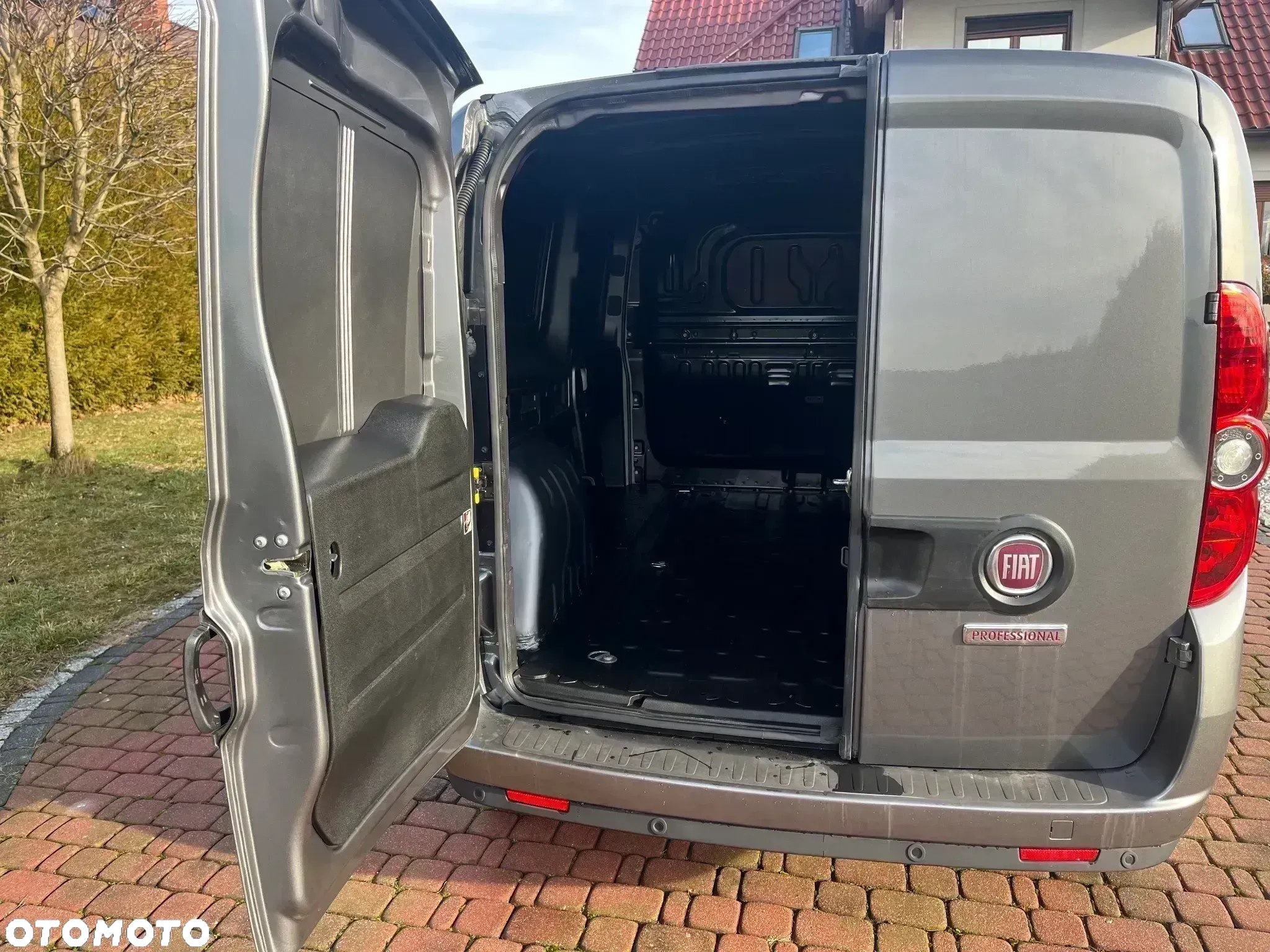 Fiat Doblo 1.4 T-Jet 16V Easy - 13
