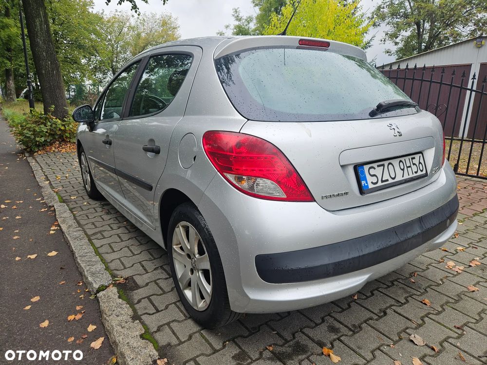 Peugeot 207 1.4 Active - 4