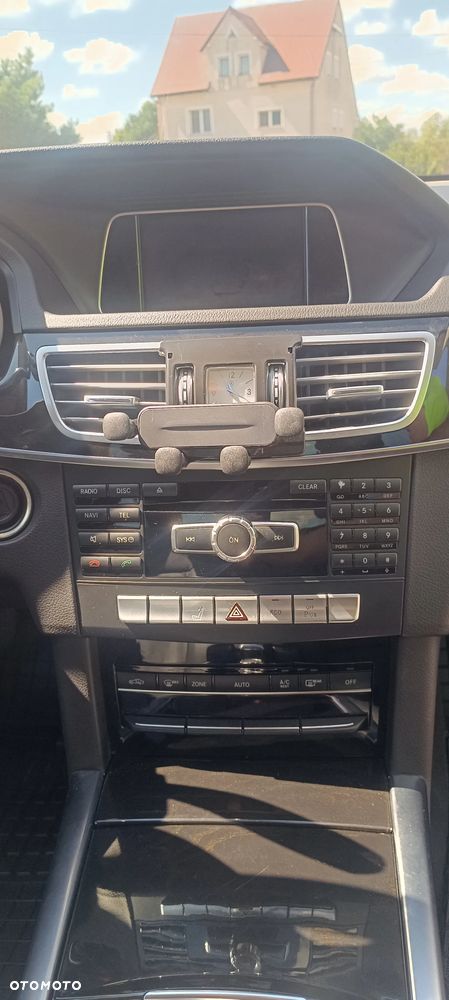 Mercedes-Benz Klasa E 220 CDI 7G-TRONIC - 14