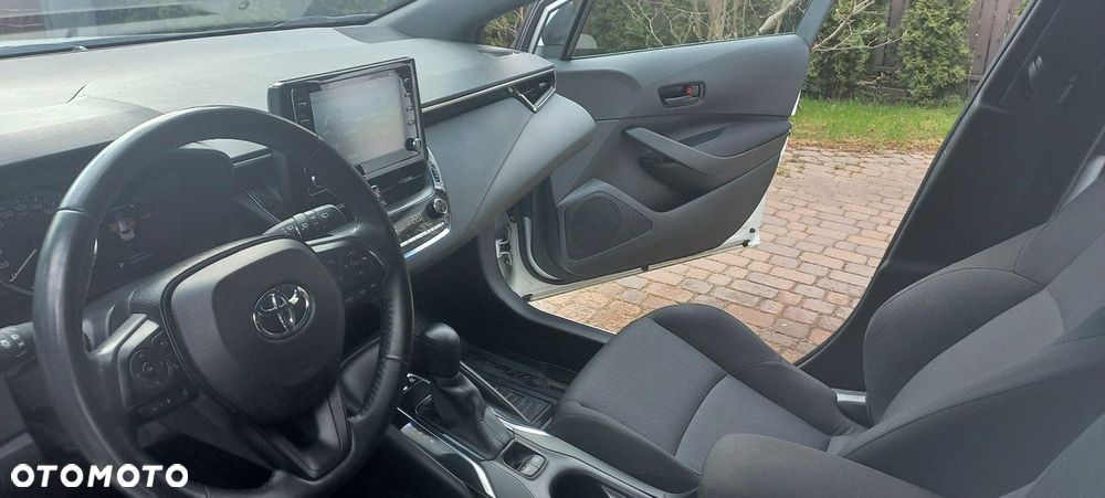 Toyota Corolla - 30