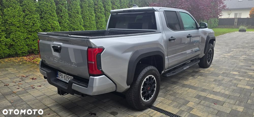 Toyota Tacoma 2025 photo 3