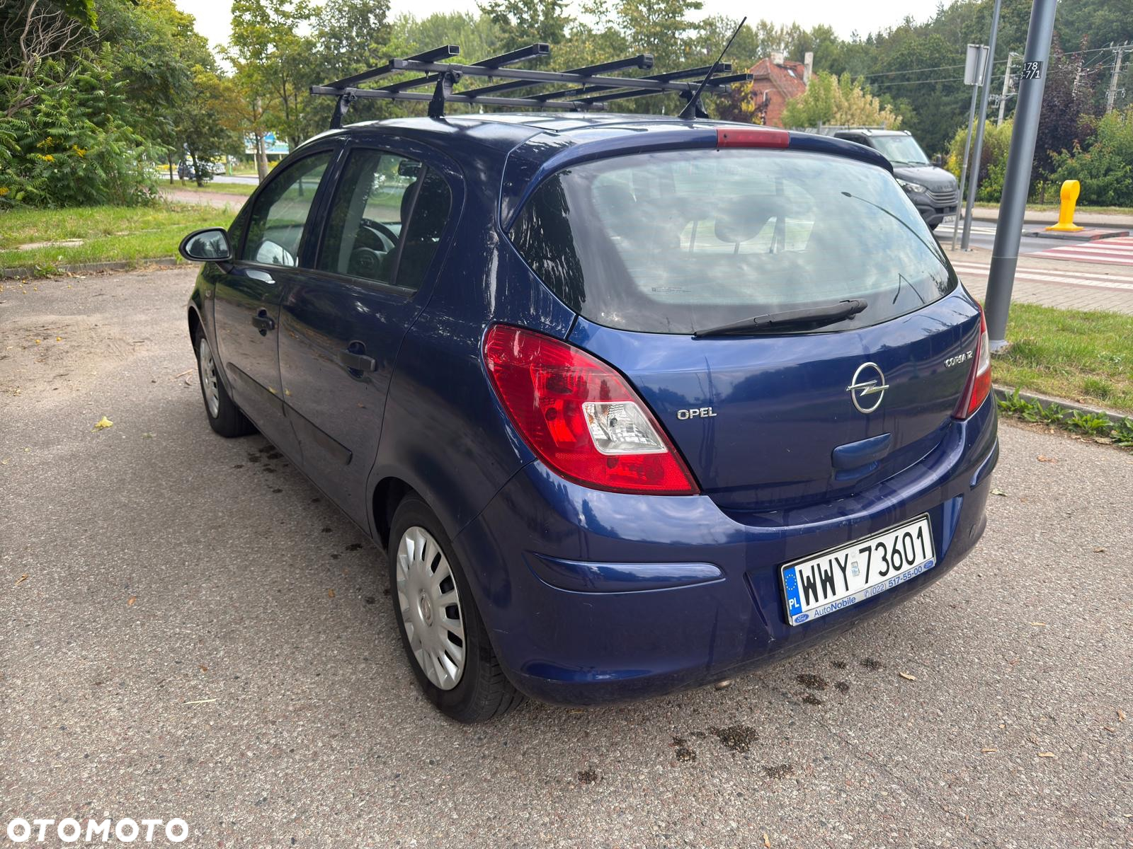 Opel Corsa 1.2 16V Enjoy - 3