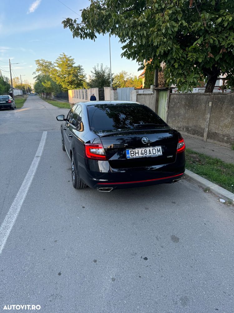 Skoda Octavia 2.0 245 TSI DSG RS - 3