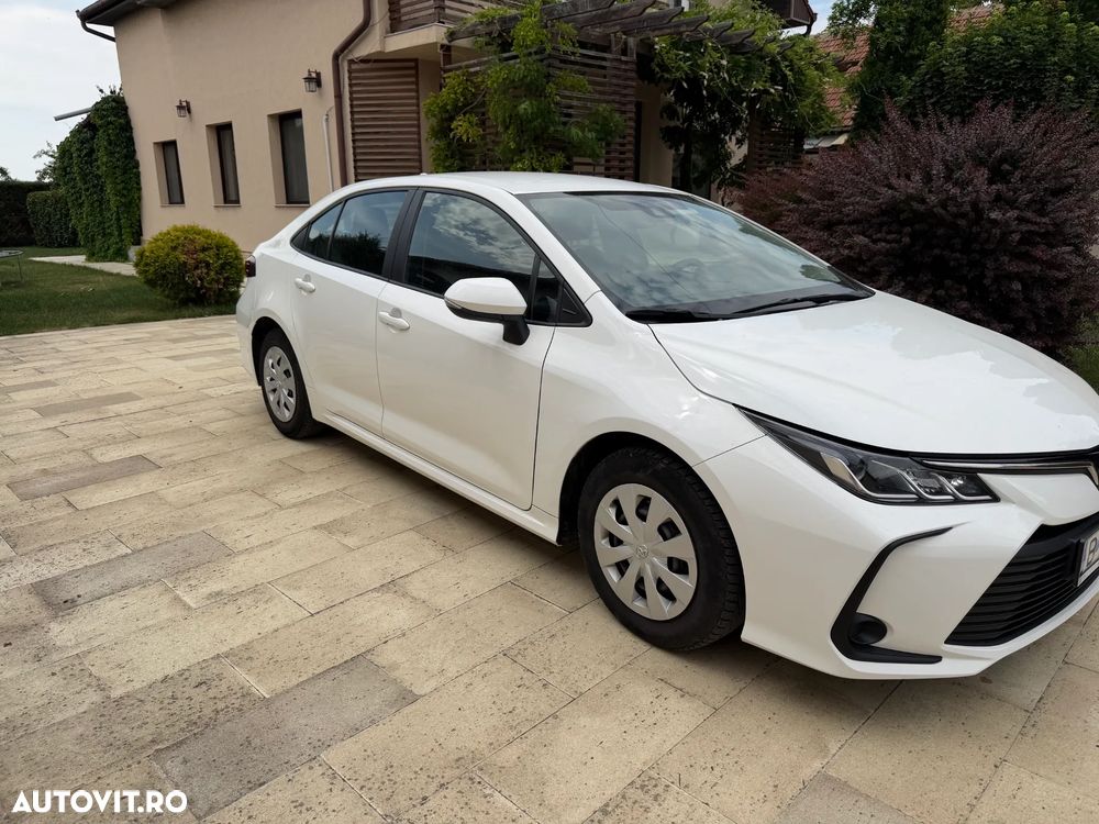 Toyota Corolla - 13