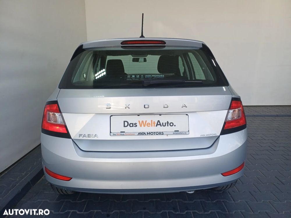 Skoda Fabia 1.0 TSI 95 CP Ambition - 23
