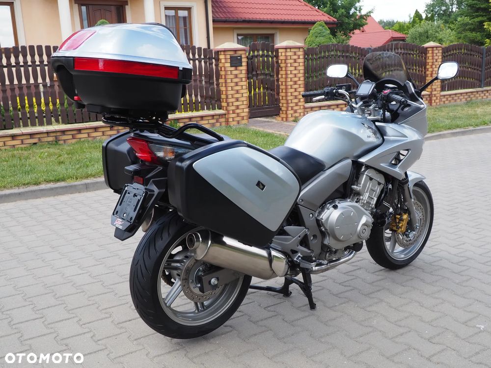 Honda CBF - 15