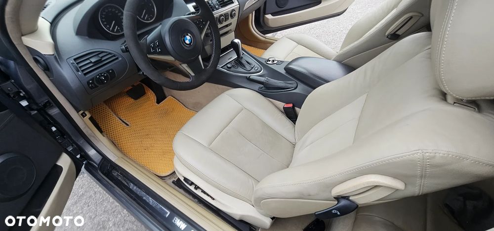 BMW Seria 6 630 i - 8