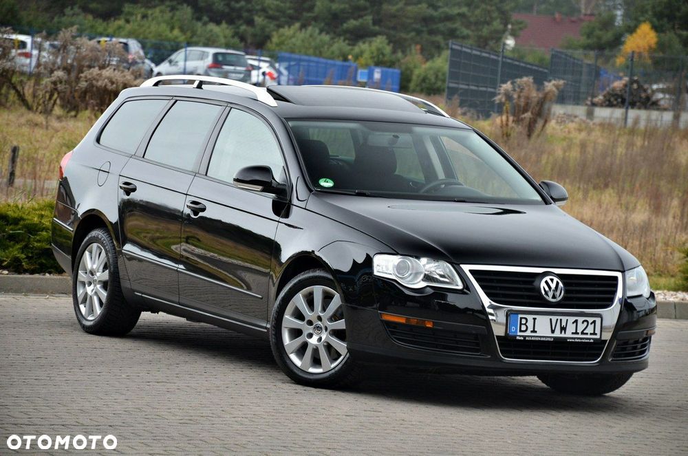 Volkswagen Passat - 4