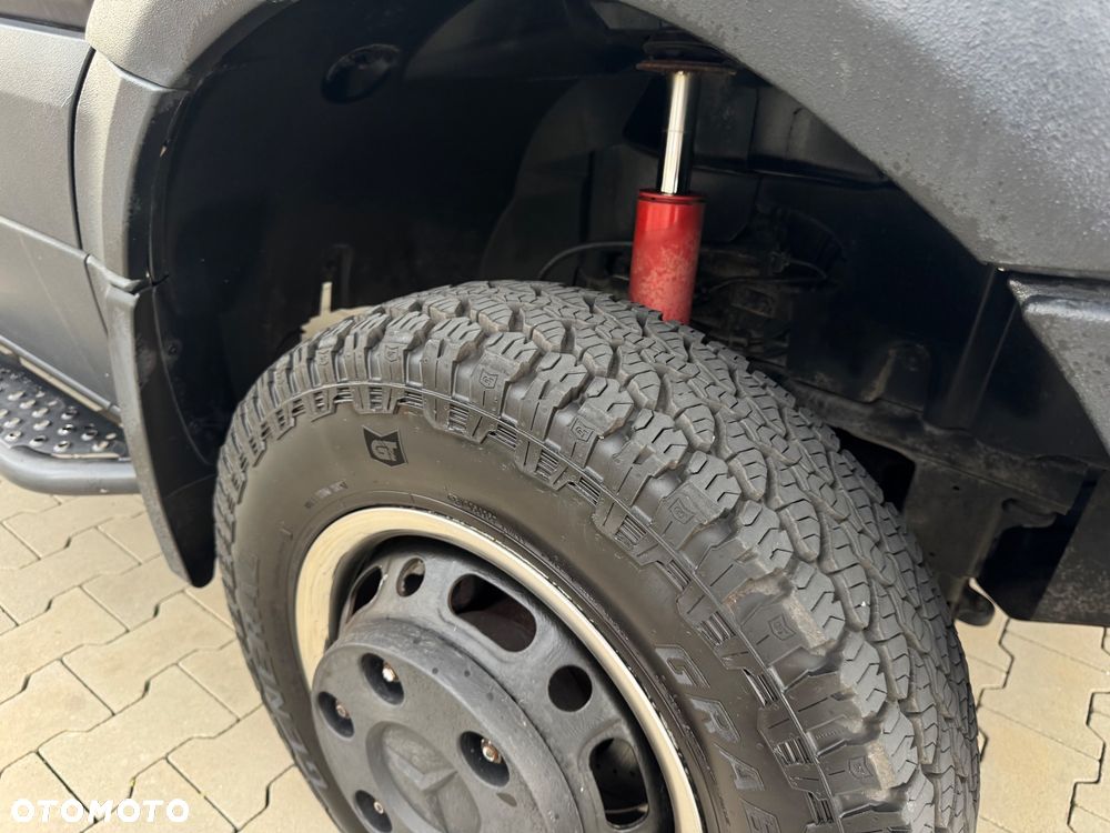 Mercedes-Benz SPRINTER - 26