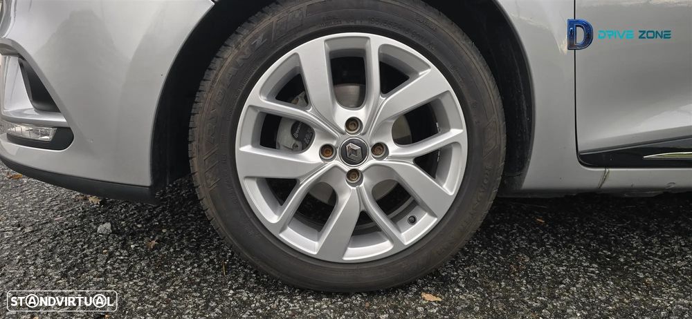 Renault Clio 0.9 TCe Limited Bi-Fuel - 10