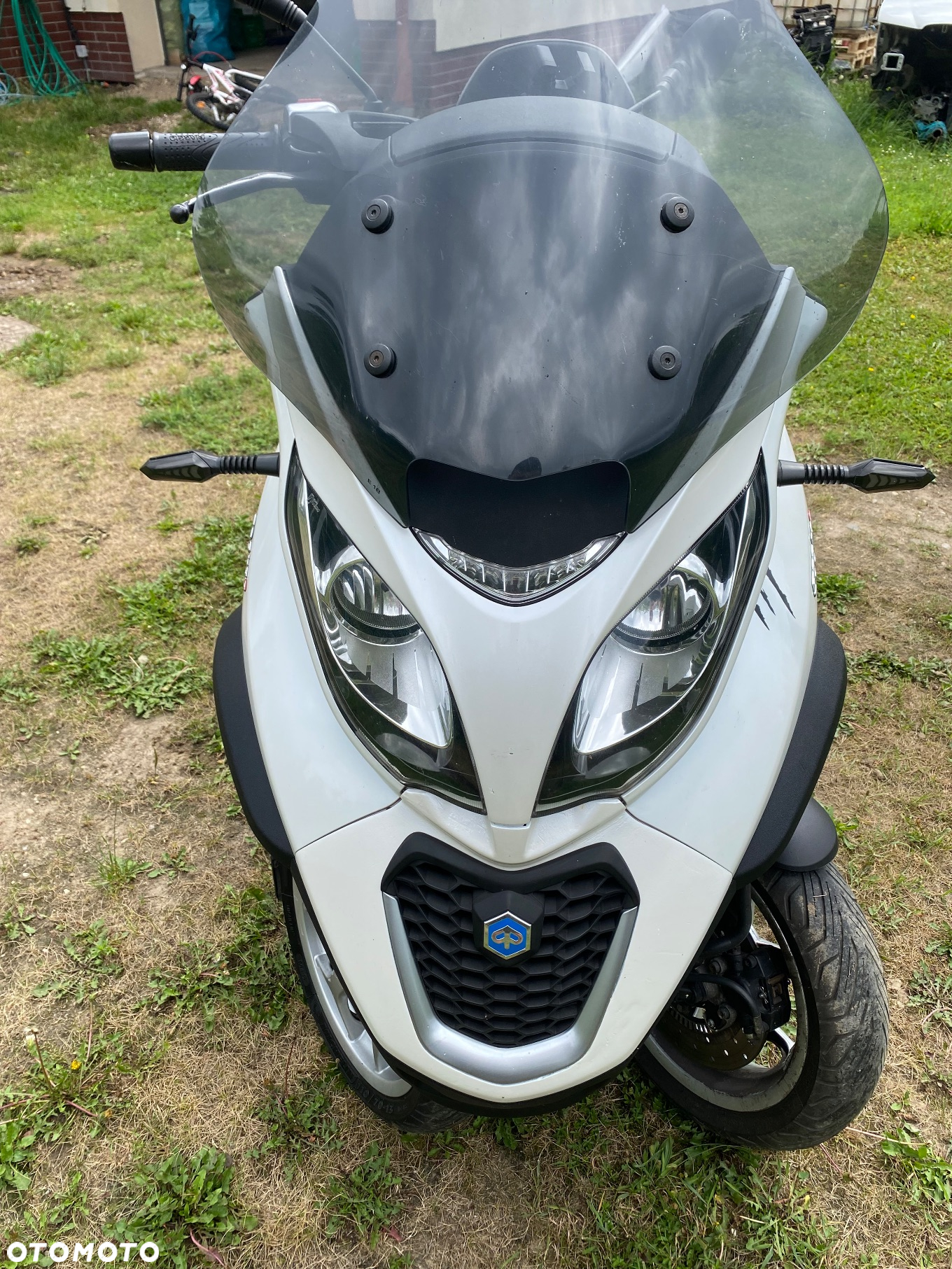 Piaggio MP-3 - 7