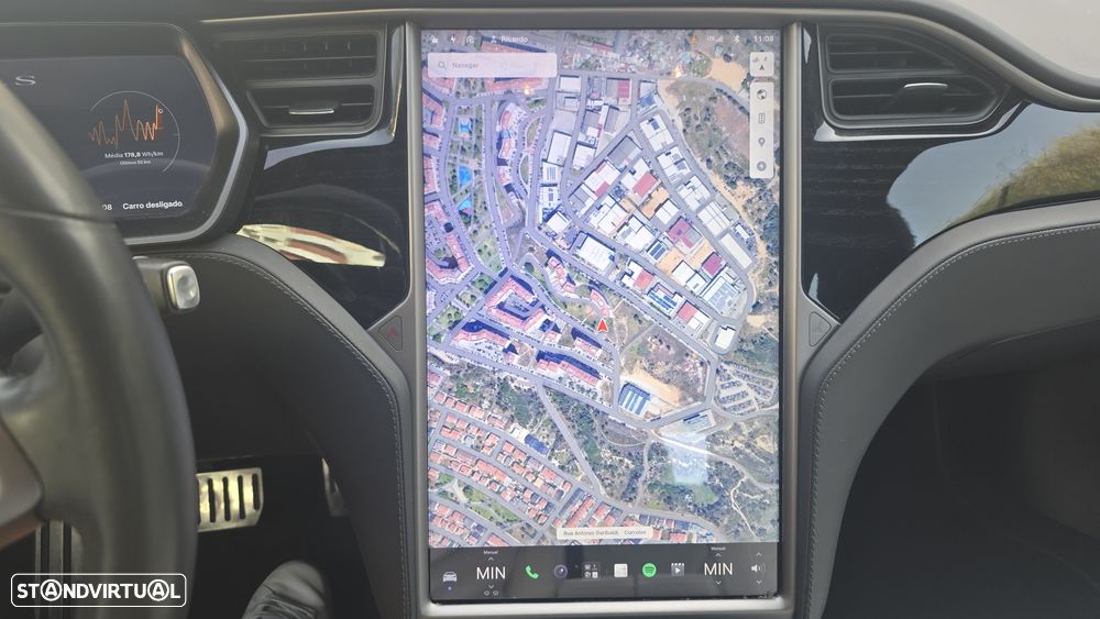 Tesla Model S Long Range - 28