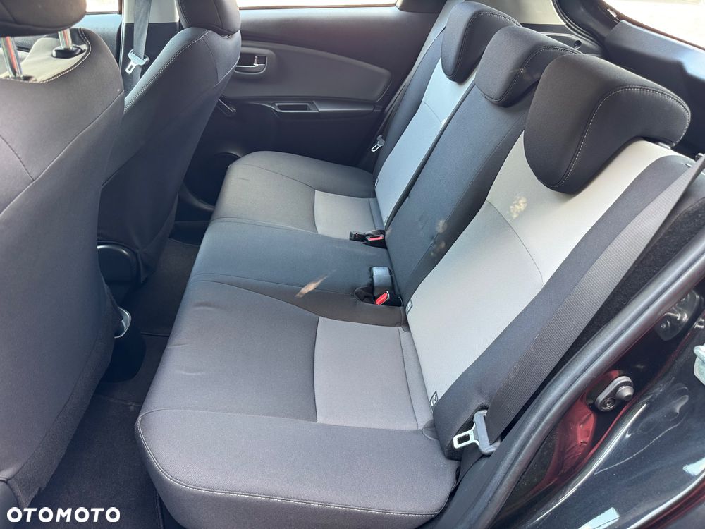 Toyota Yaris - 15