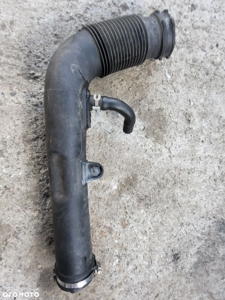 RURA PRZEWÓD POWIETRZA DOLOT 31338661 VOLVO V40 S40 V60 - 4