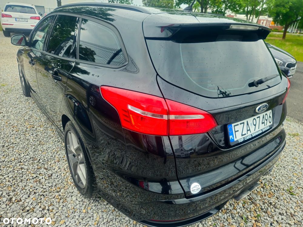 Ford Focus 2.0 TDCi ST - 11