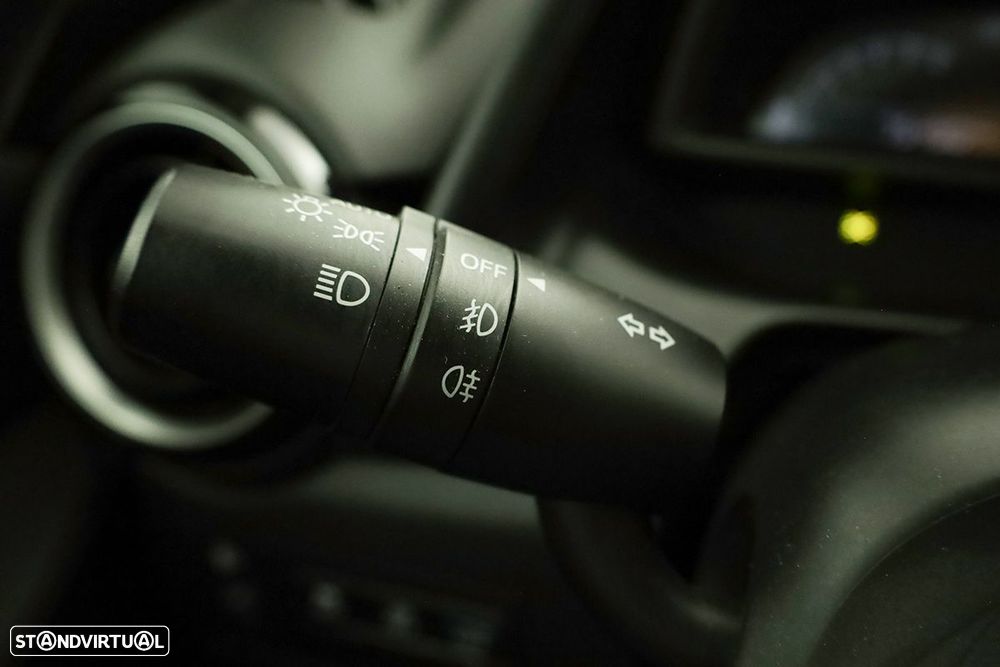 Mazda 2 1.5 Sky-G Evolve Navi - 16