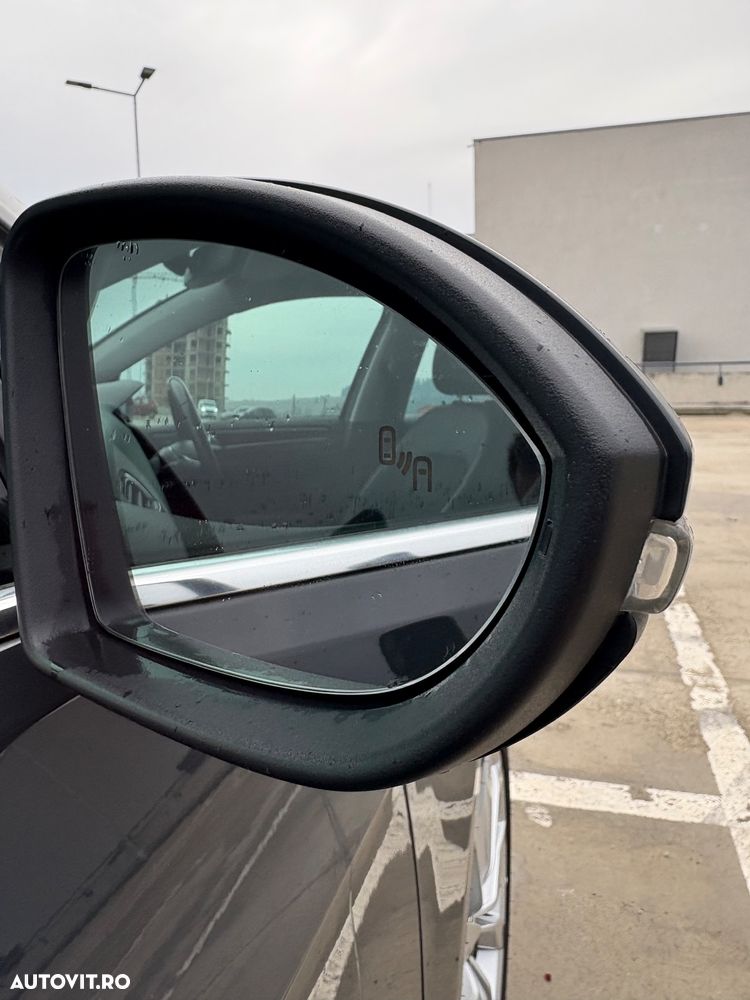 Volkswagen Golf 2.0 TDI (BlueMotion Technology) Comfortline - 15