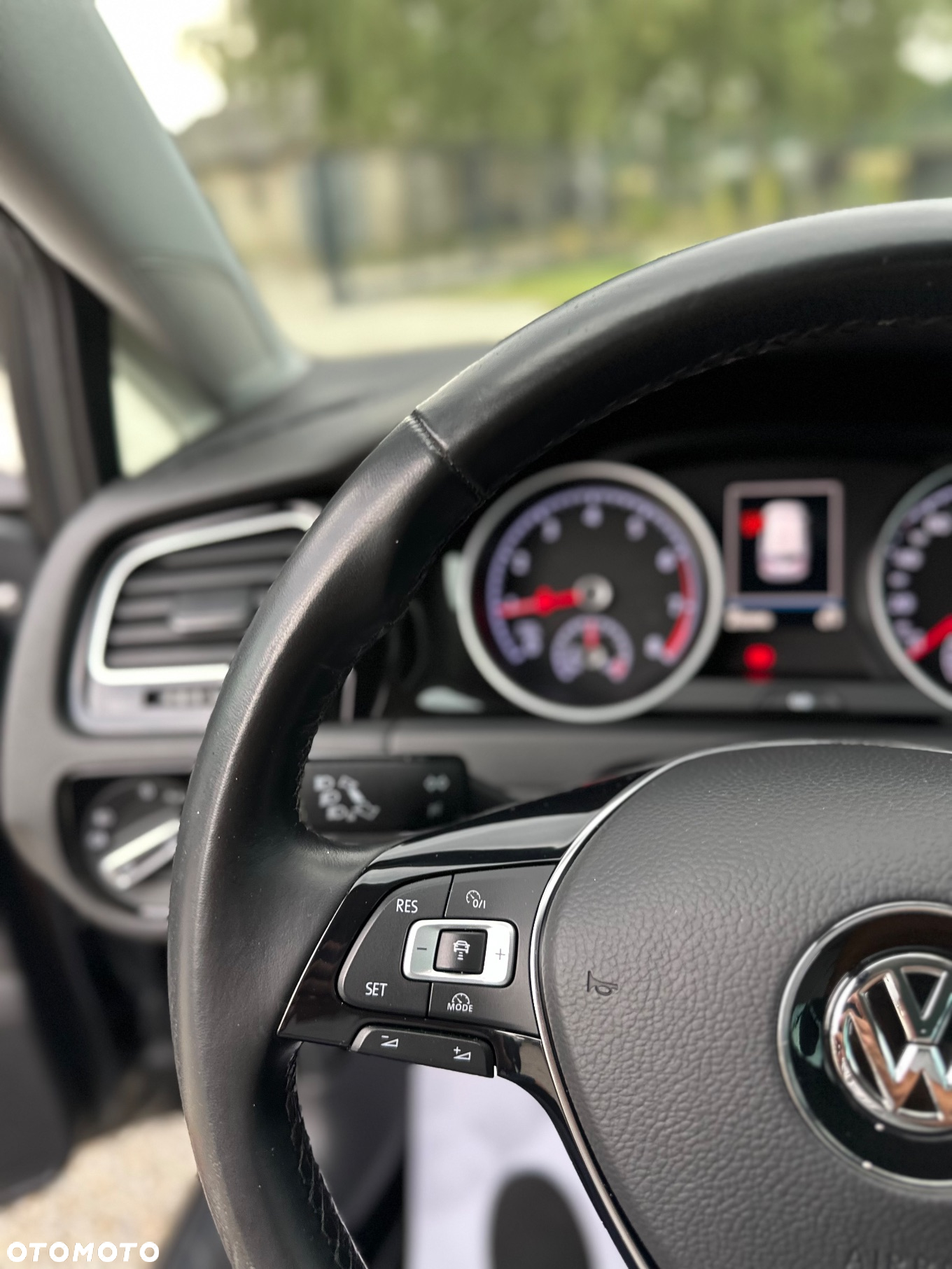 Volkswagen Golf 1.5 TSI ACT OPF BlueMotion Highline - 23
