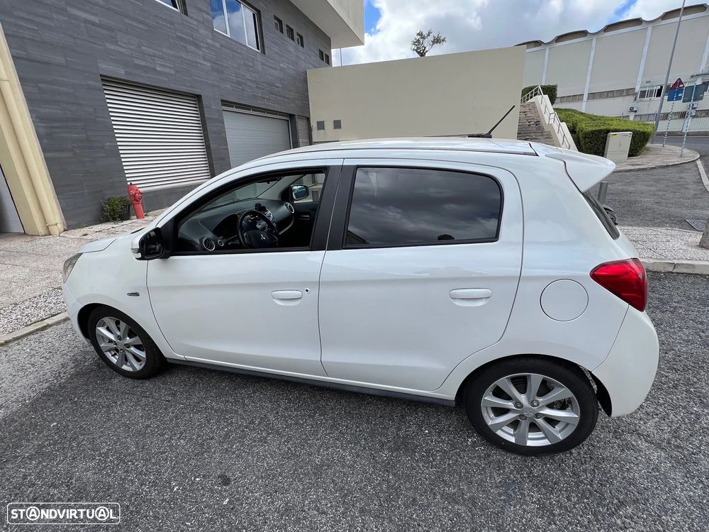 Mitsubishi Space Star - 4