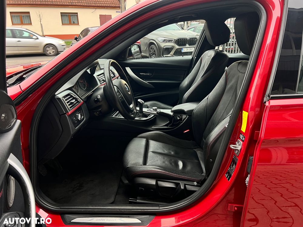 BMW Seria 3 320d - 16