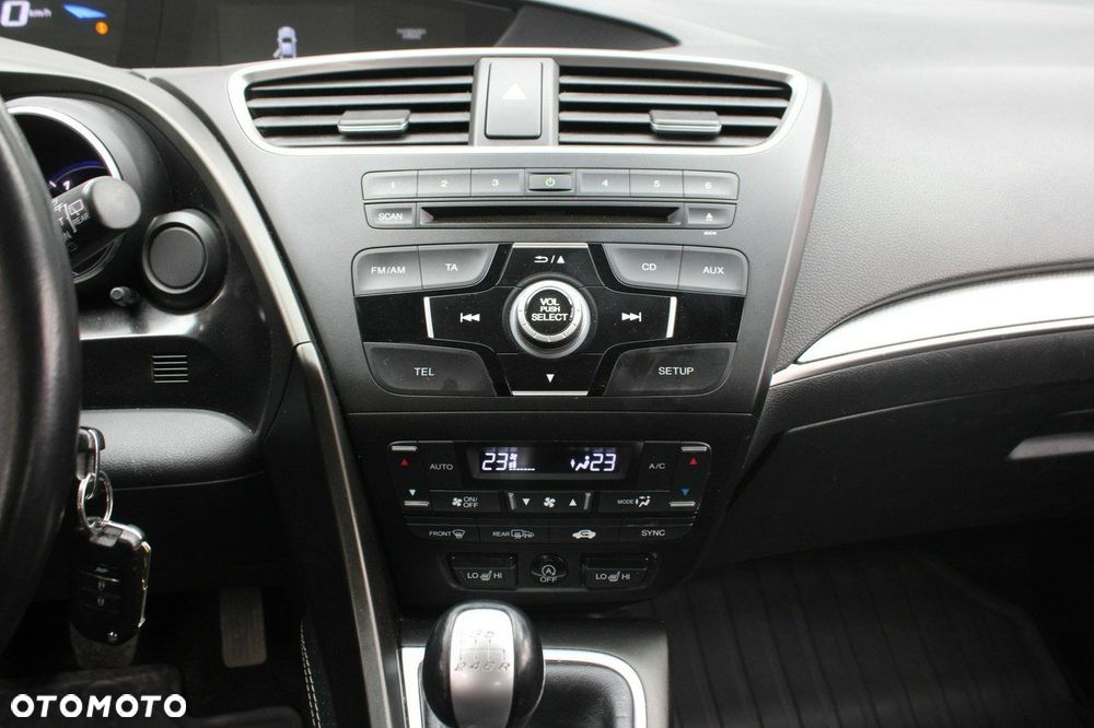 Honda Civic 1.8 Elegance - 10