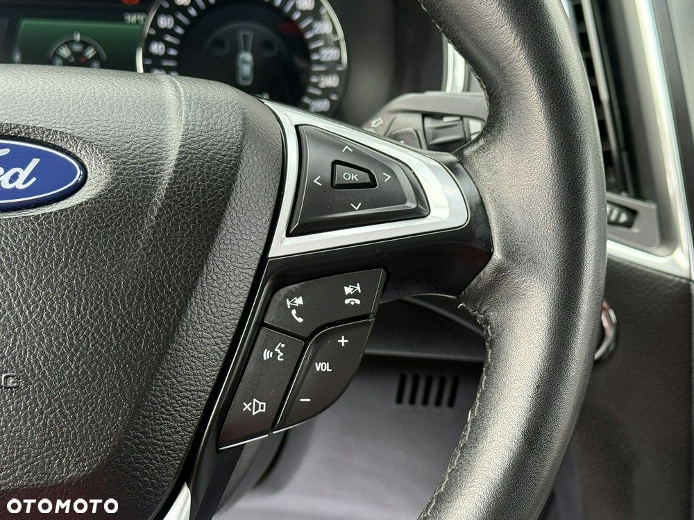 Ford S-Max 2.0 EcoBlue Titanium - 20