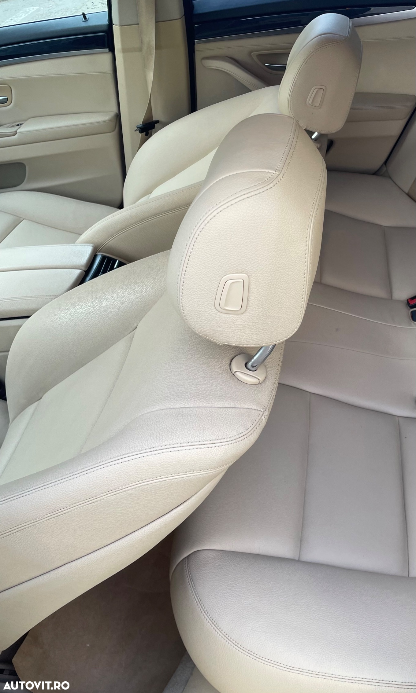 BMW Seria 5 520d Touring Aut. - 11