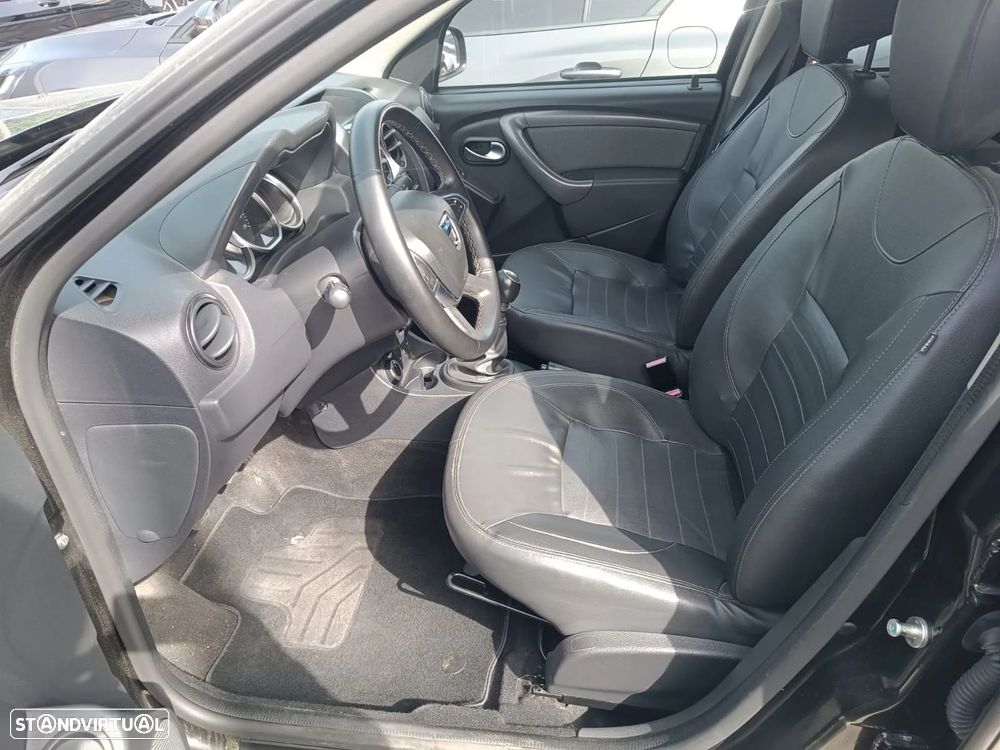 Dacia Duster 1.5 dCi Prestige 4WD - 9