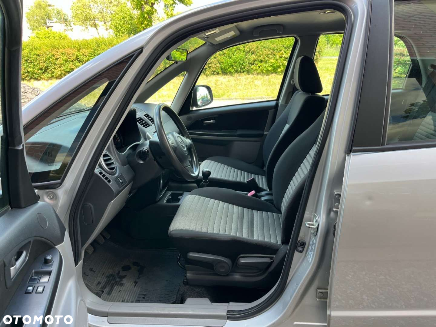 Suzuki SX4 1.5 Comfort - 15