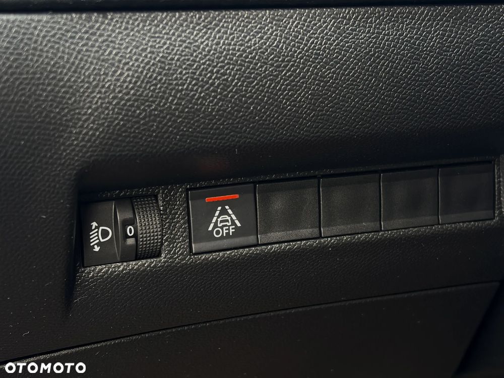 Peugeot 2008 1.2 PureTech Allure Pack S&S - 33