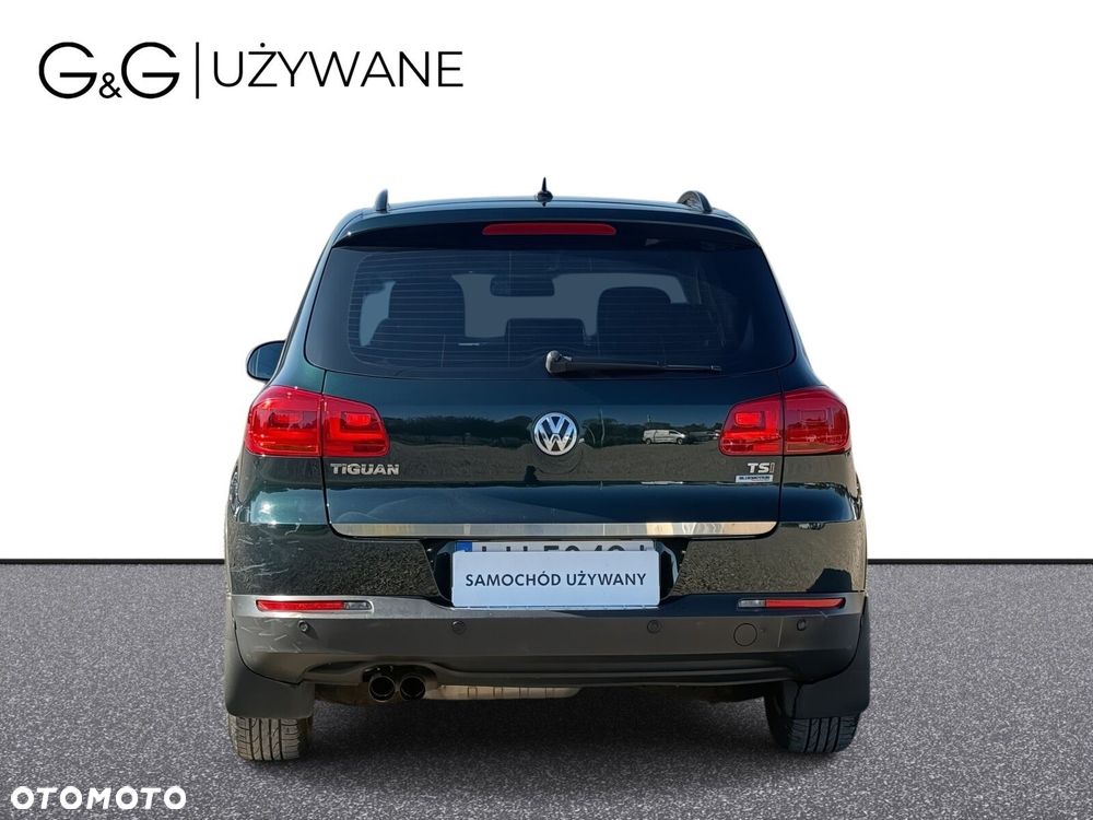 Volkswagen Tiguan - 12