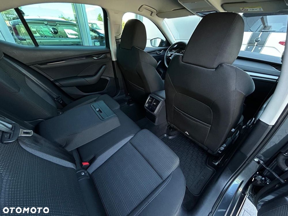 Skoda Octavia 1.0 TSI Ambition - 10