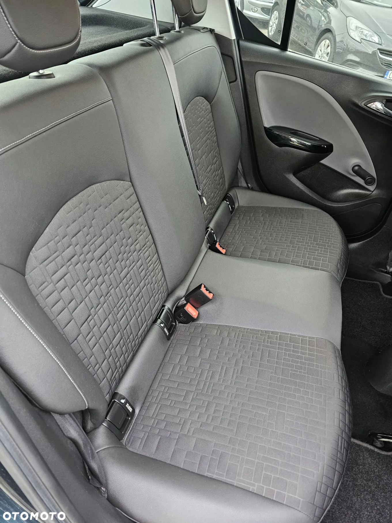 Opel Corsa - 16