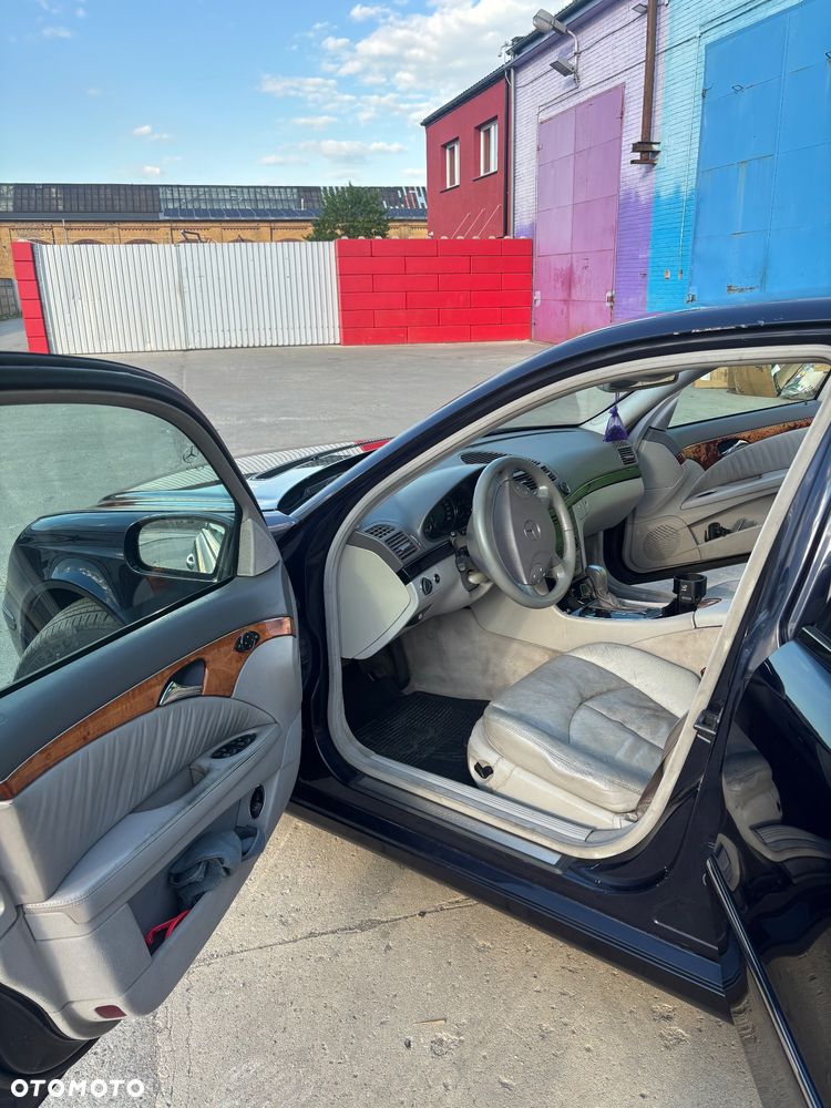 Mercedes-Benz Klasa E 320 CDI Elegance - 14